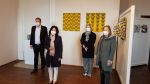 vlnr.: Bgm. Patrick Layr, LAbg. Margit Göll, Judith P. Fischer (Kuratorin der Ausstellung), Sofie Fischer (NöART)